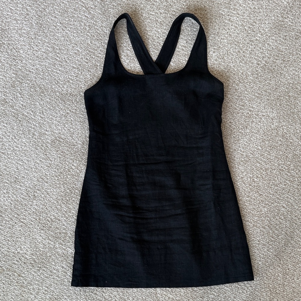 Black Sleeveless Dress